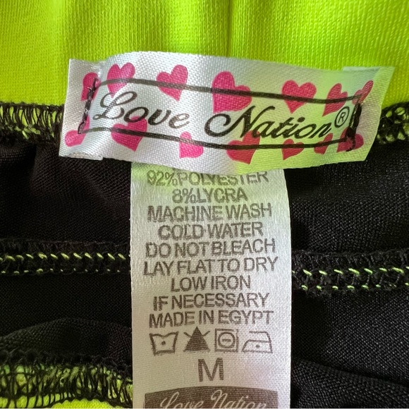 Love Nation Women’s Black and Green Running Shorts Medium - Picture 3 of 3
